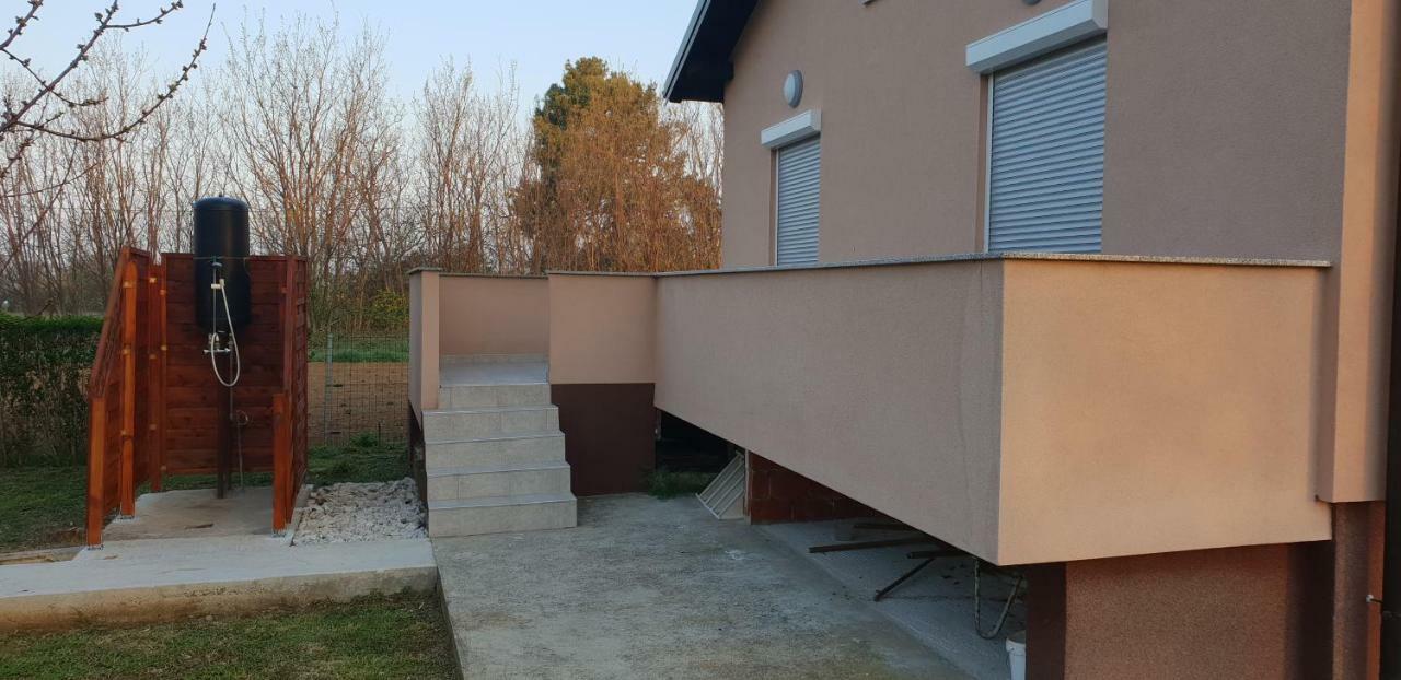 Holiday Home Begonja Privlaka  Esterno foto